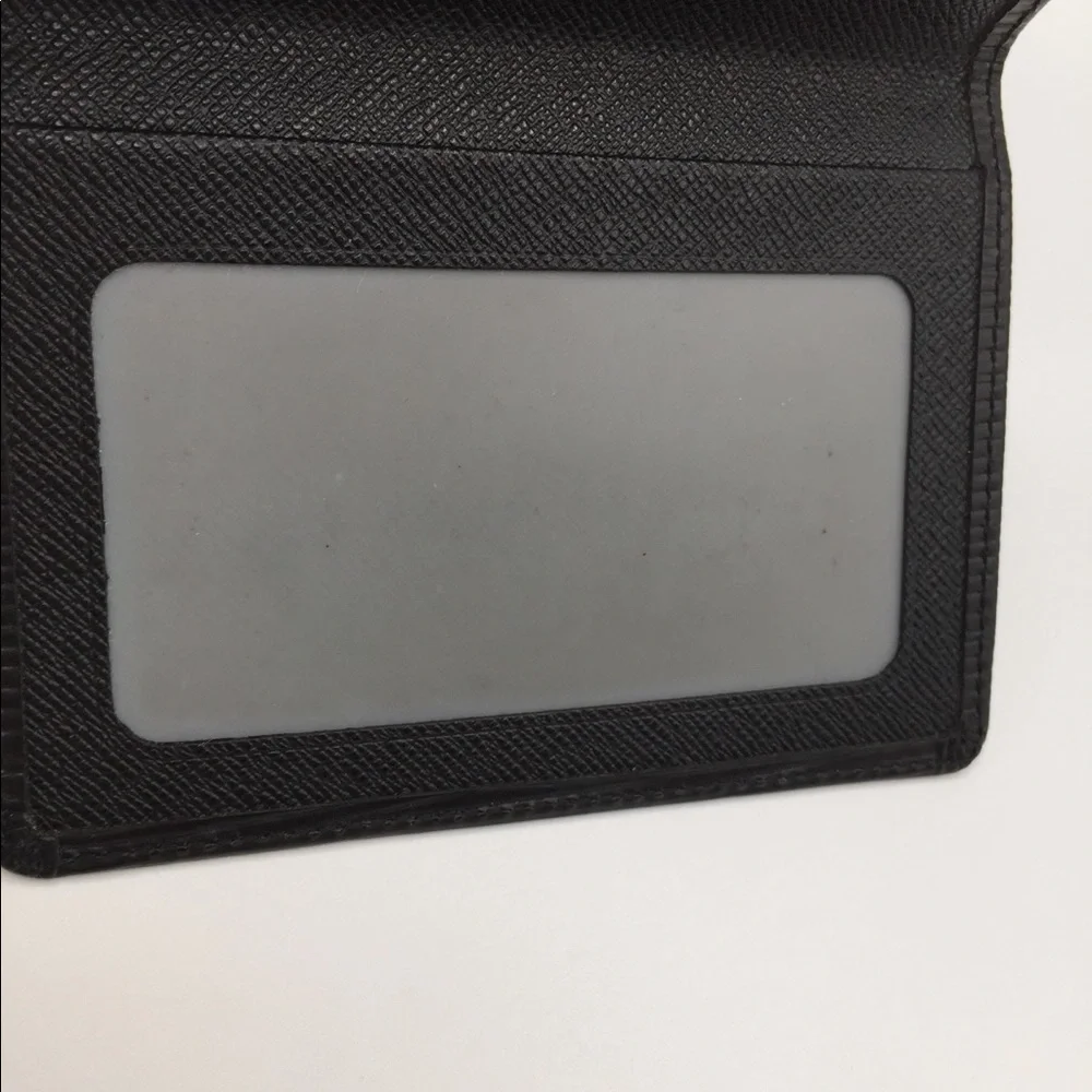 Authentic Louis Vuitton Card holder - Picture 13 of 14